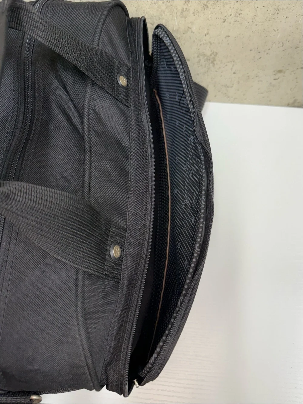 Vintage Ricardo Beverly Hills Rexford Duffel Bag